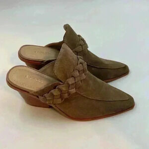 Kanas suede Turin loafer mule booties n Taupe size 6. New with tag, no b…
